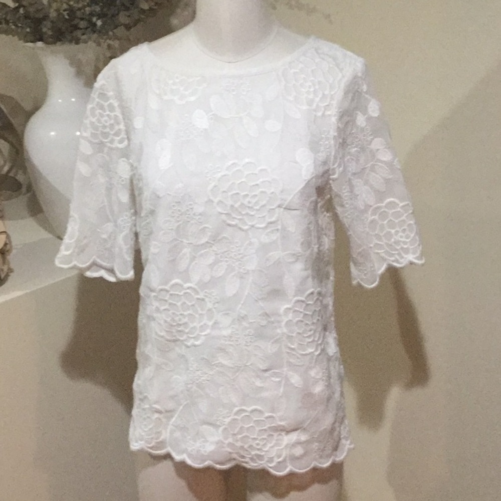 Chrysanthemum embroidered blouse